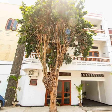 Yoho Relax On Simon Hotel Colombo Exterior foto